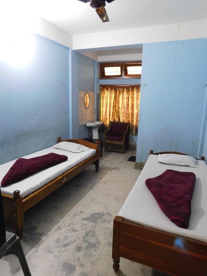 Dispur Lodge Guwahati Exterior foto