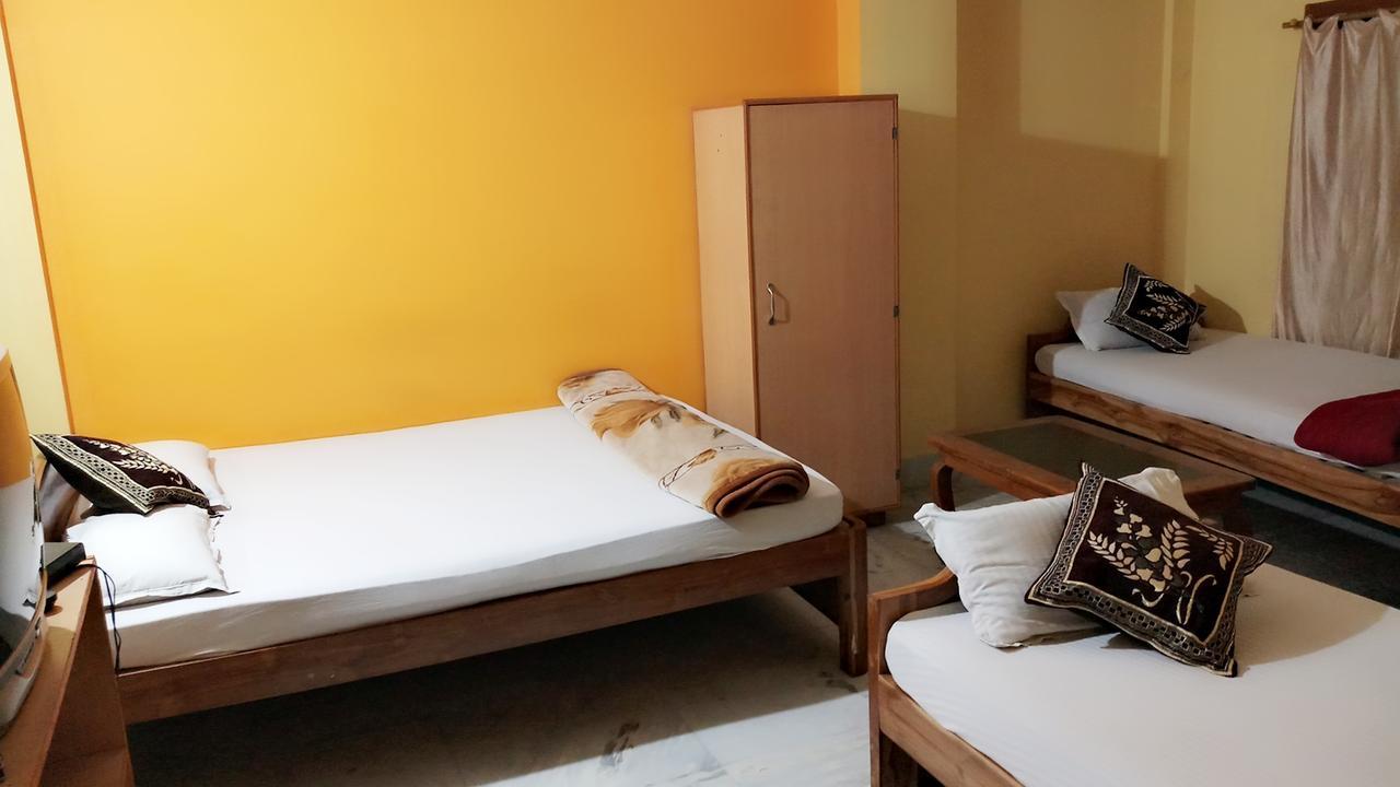 Dispur Lodge Guwahati Exterior foto